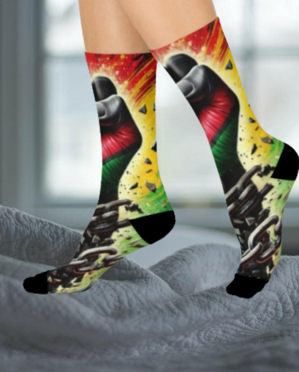 Breaking Chains Socks - MKCM Modern Designs