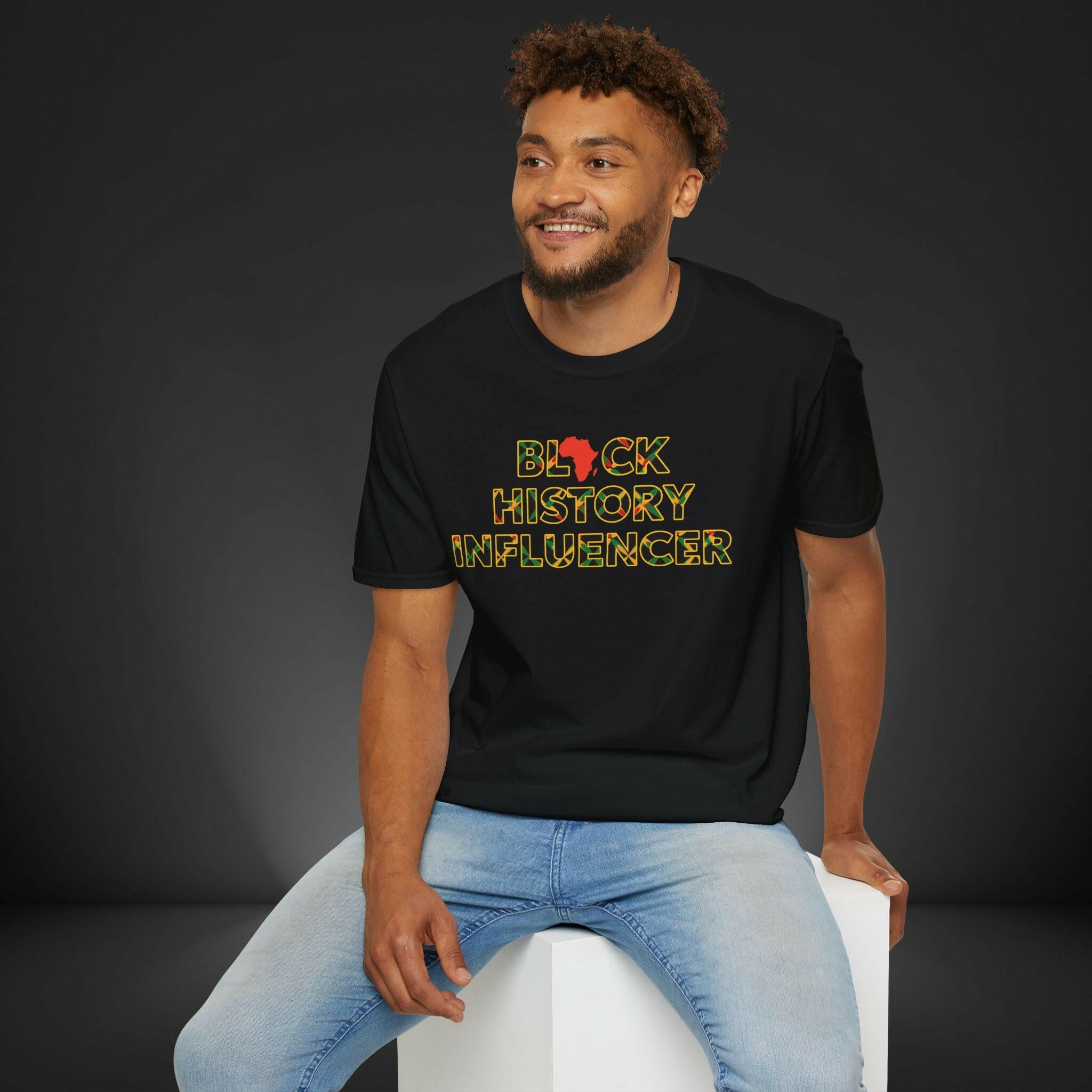 'Influencer' T-Shirt - MKCM Modern Designs