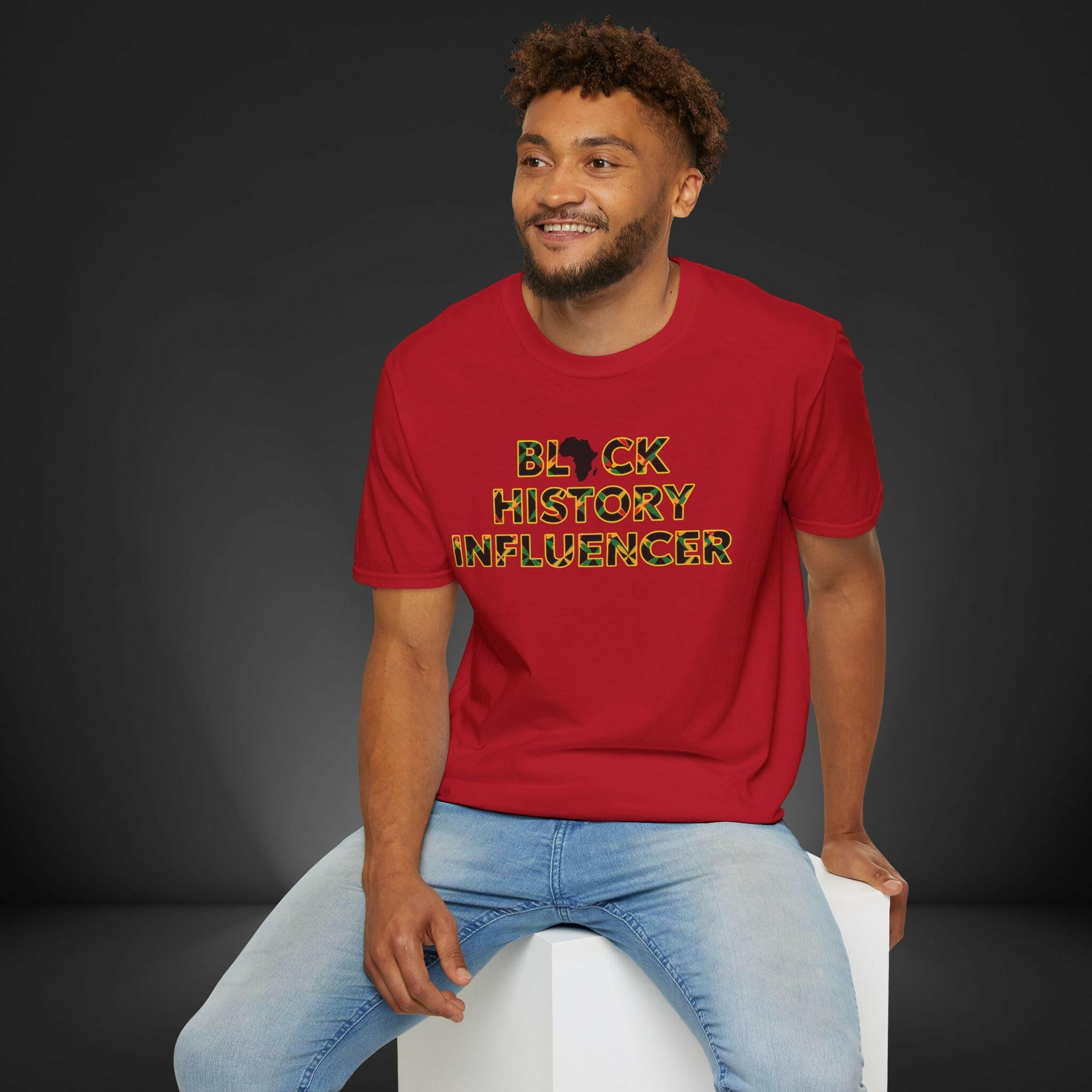 'Influencer' T-Shirt - MKCM Modern Designs