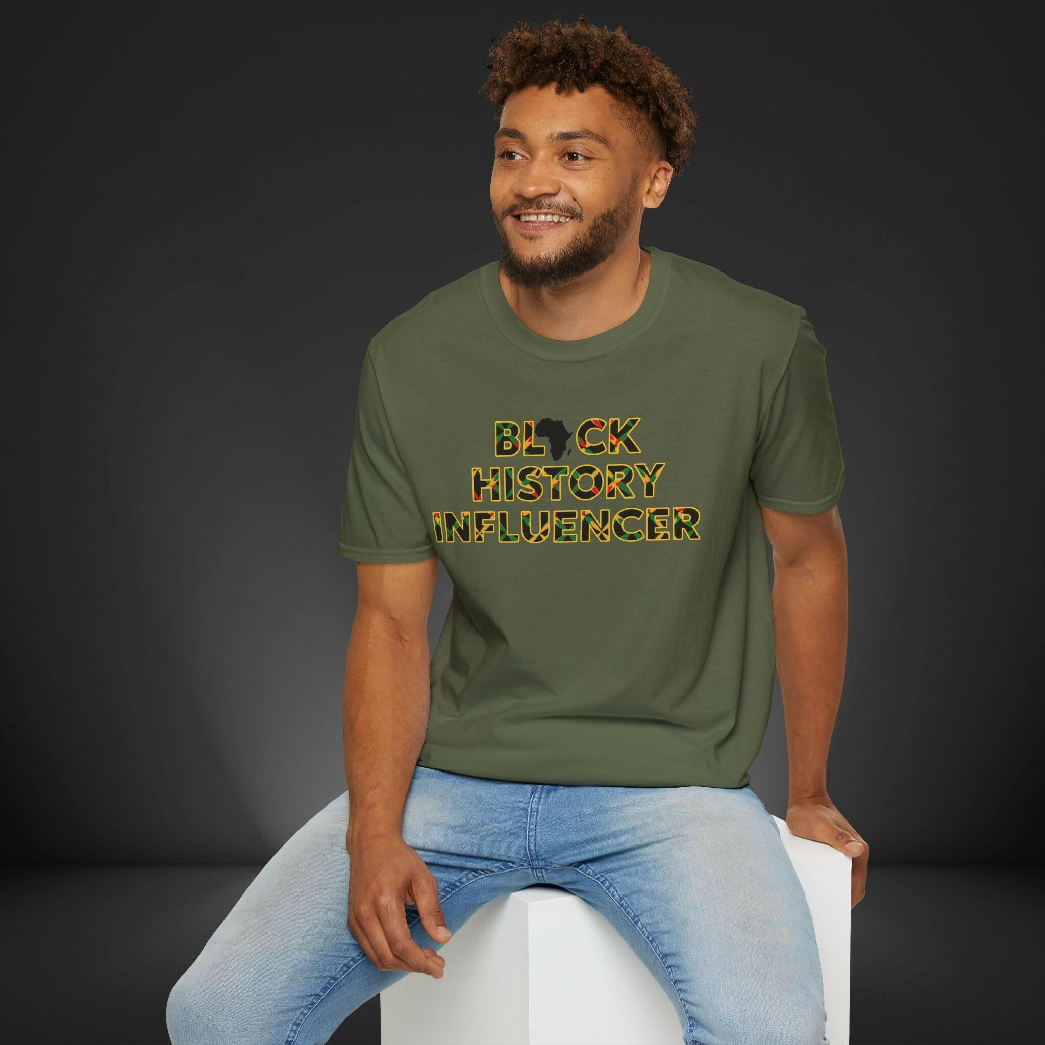 'Influencer' T-Shirt - MKCM Modern Designs