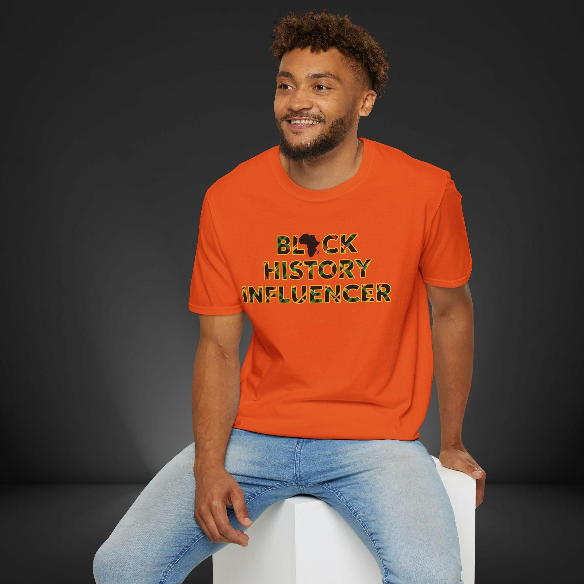 'Influencer' T-Shirt - MKCM Modern Designs