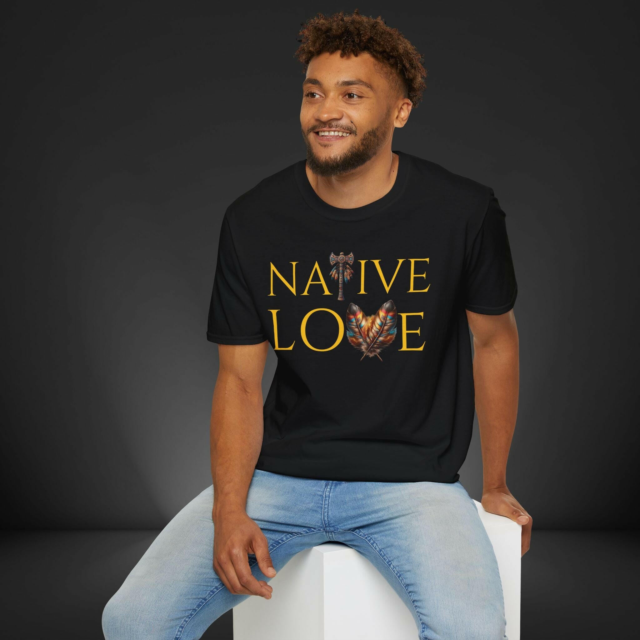 'Native Love' T-Shirt - MKCM Modern Designs