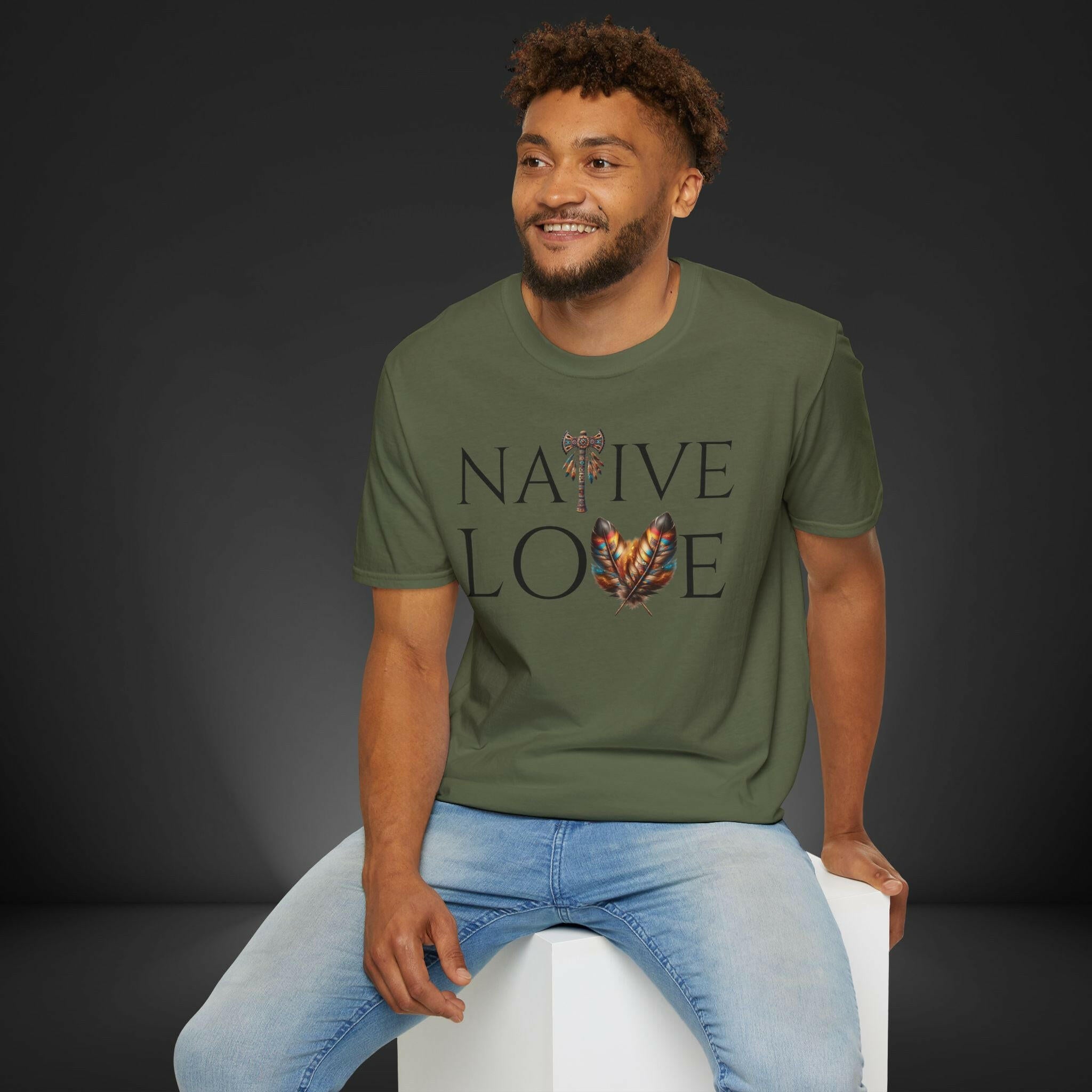 'Native Love' T-Shirt - MKCM Modern Designs