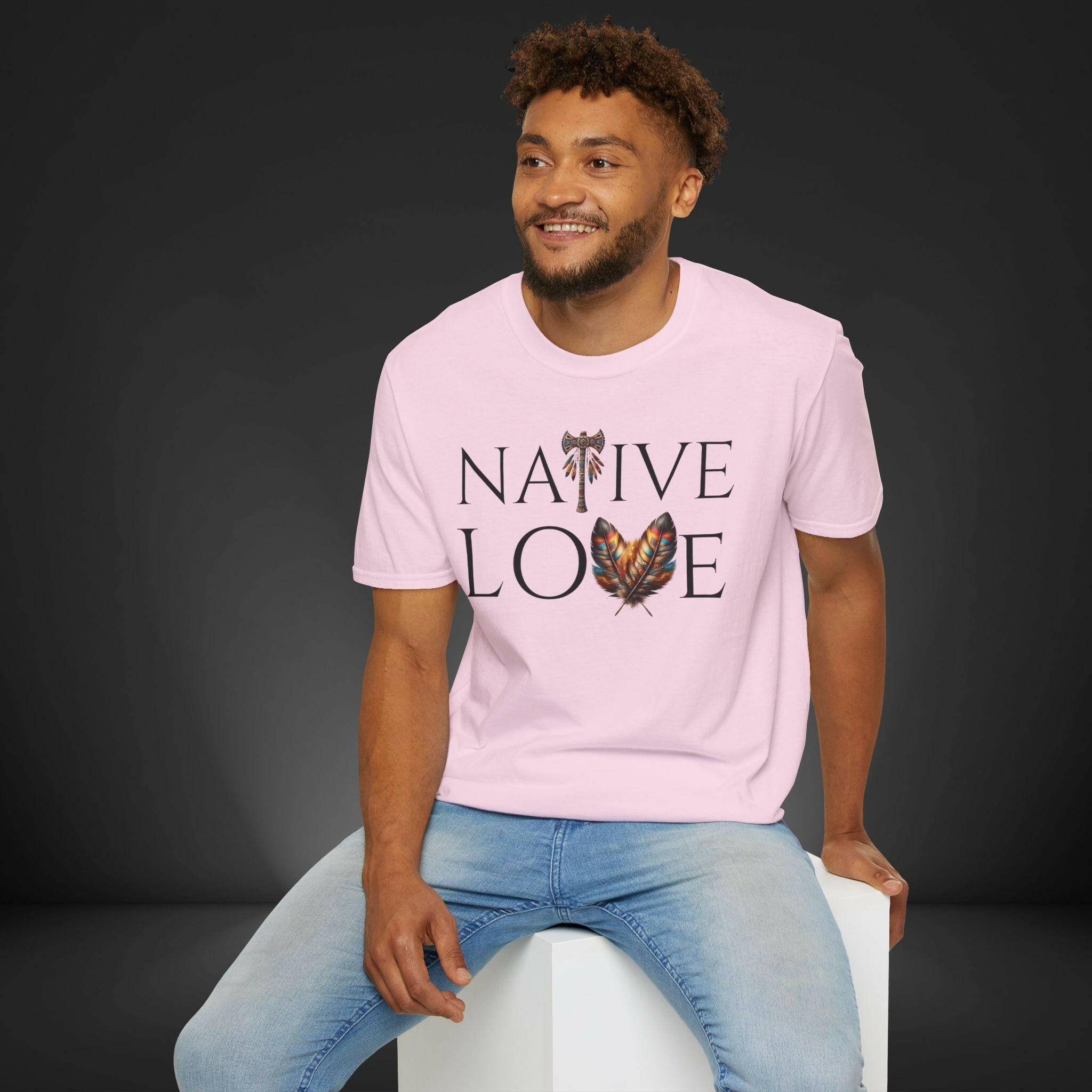 'Native Love' T-Shirt - MKCM Modern Designs